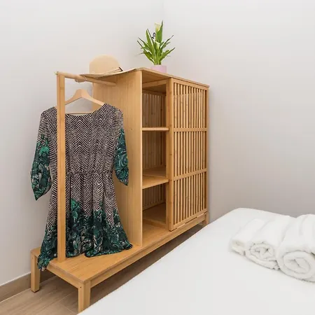 Maro - * Baška Voda