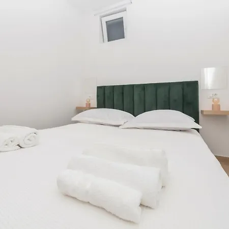 Maro - Appartamento *